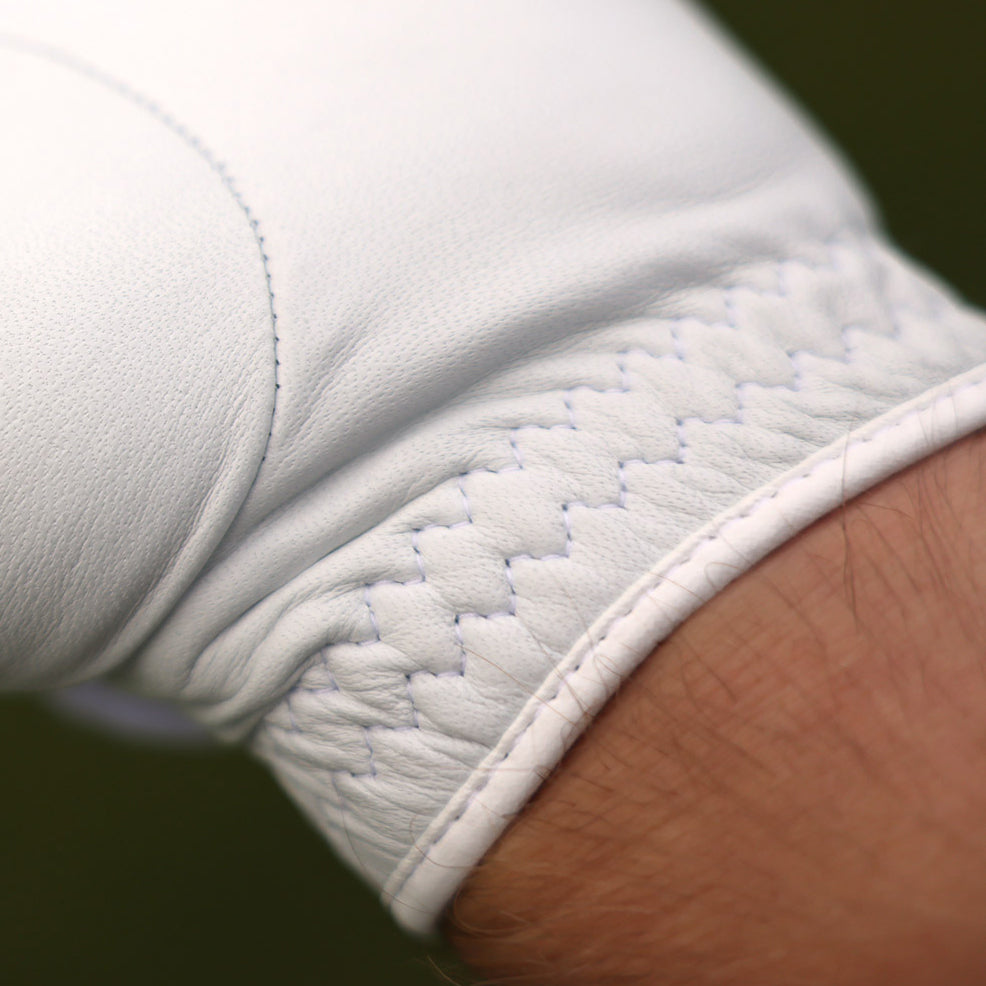 Premium golf glove